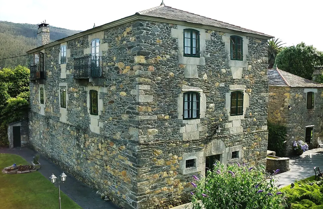 Pazo Da Trave-1