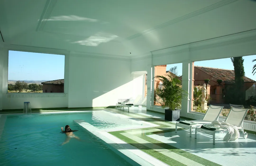 Hotel Valdepalacios Gourmand 5* GL-1