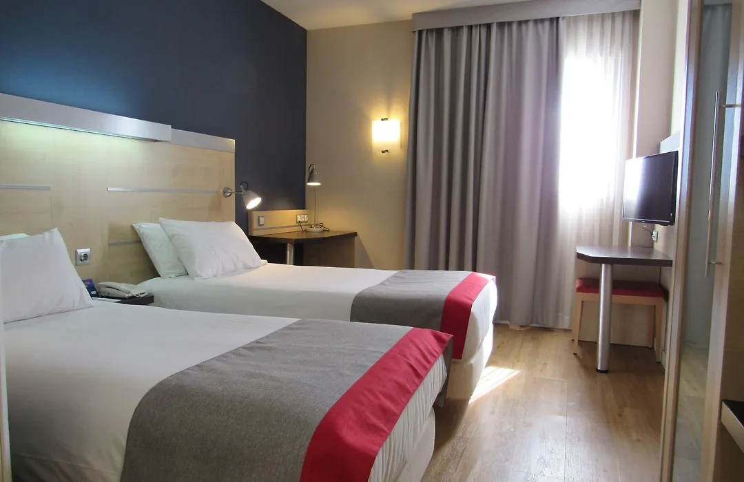 Holiday Inn Express Málaga Airport, an IHG Hotel-1