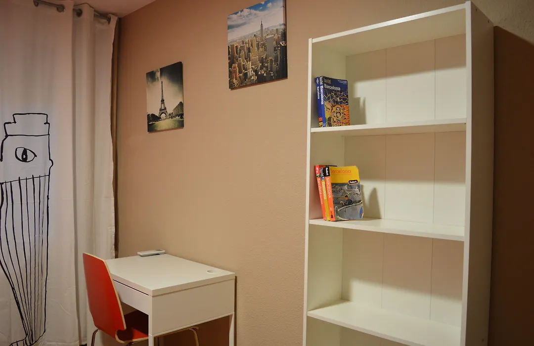 Somnio Hostels-1