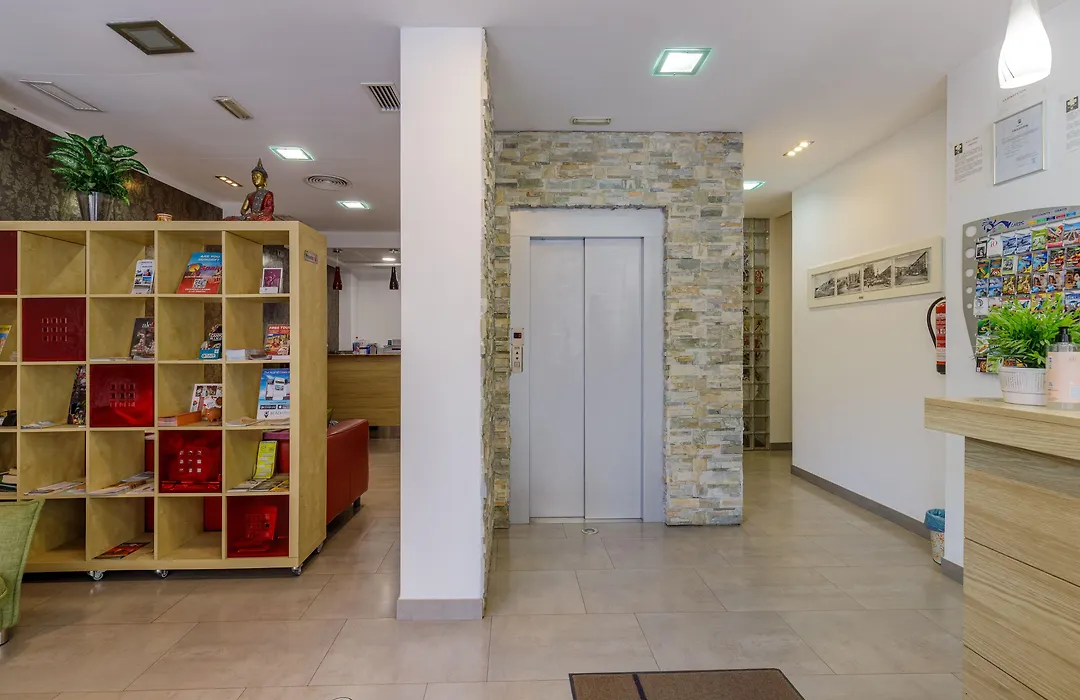 H-A Hotel Trebol-1
