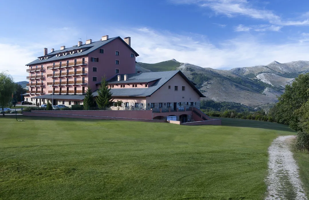 Parador de Cervera de Pisuerga-1