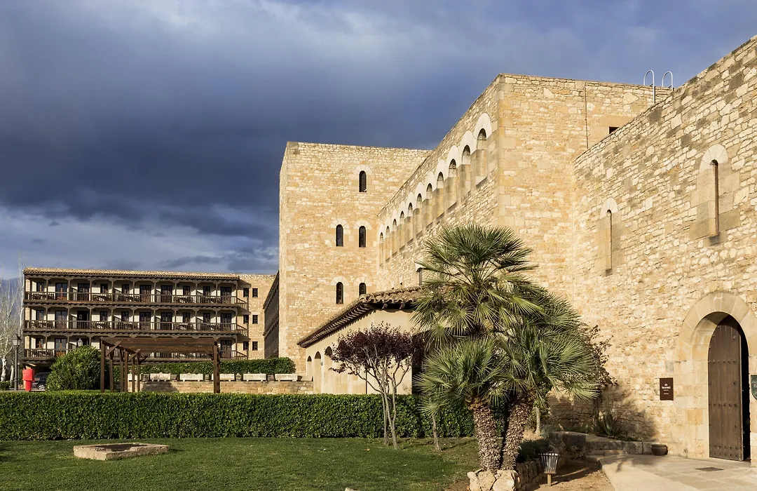 Parador De Tortosa-1