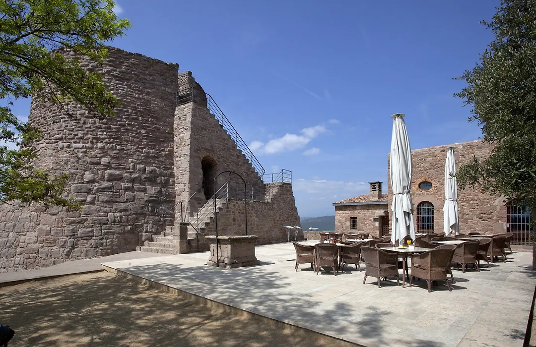 Parador De Cardona-1