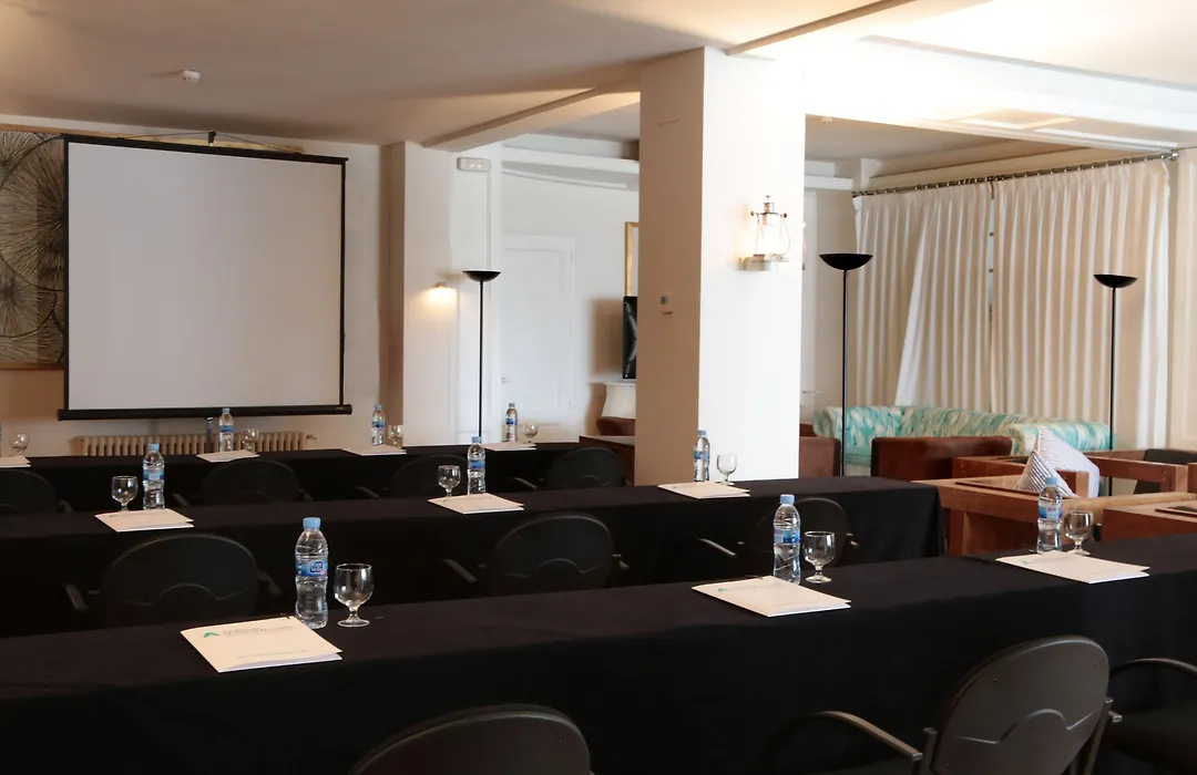 Hotel Trias-1