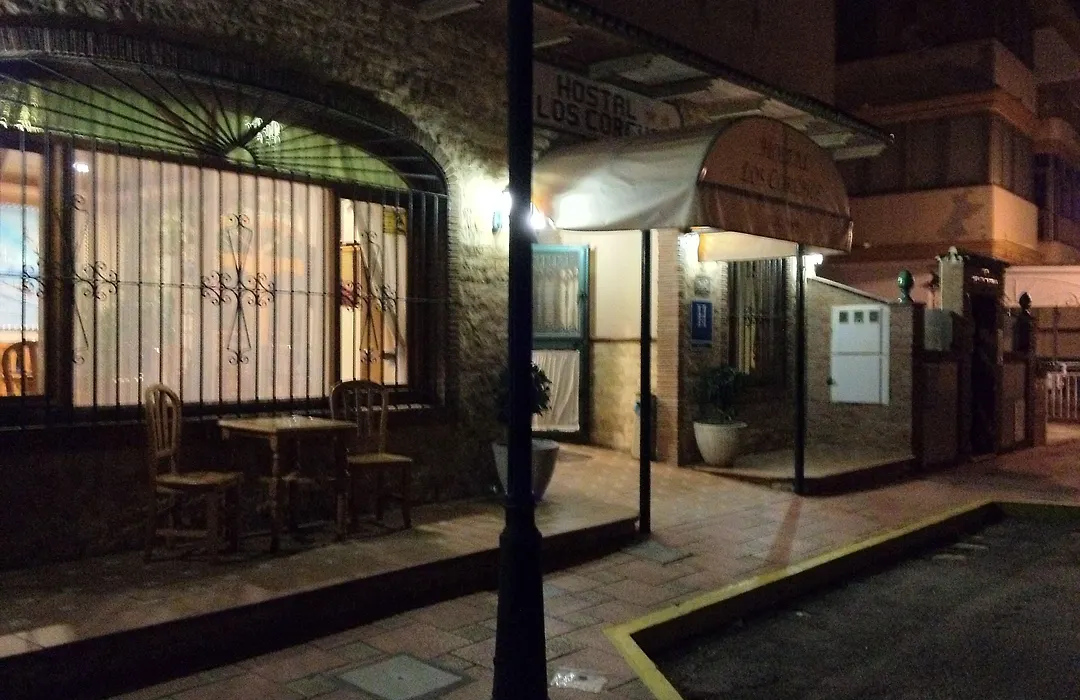 Hostal Los Corchos-1
