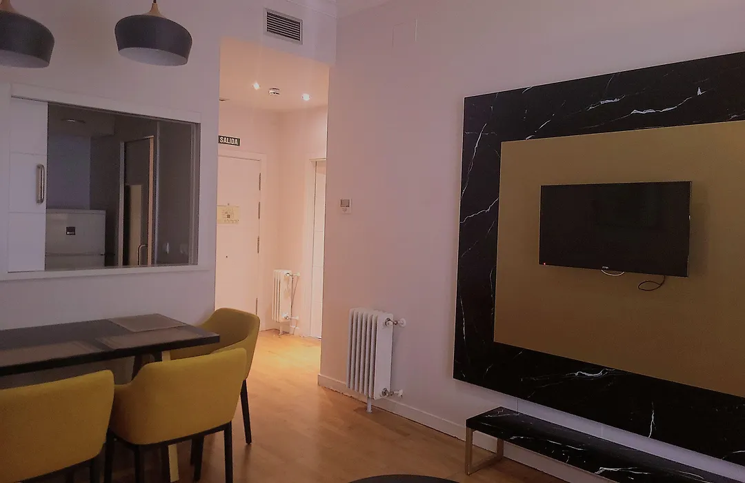 Tgh Gran Via Apartments-1