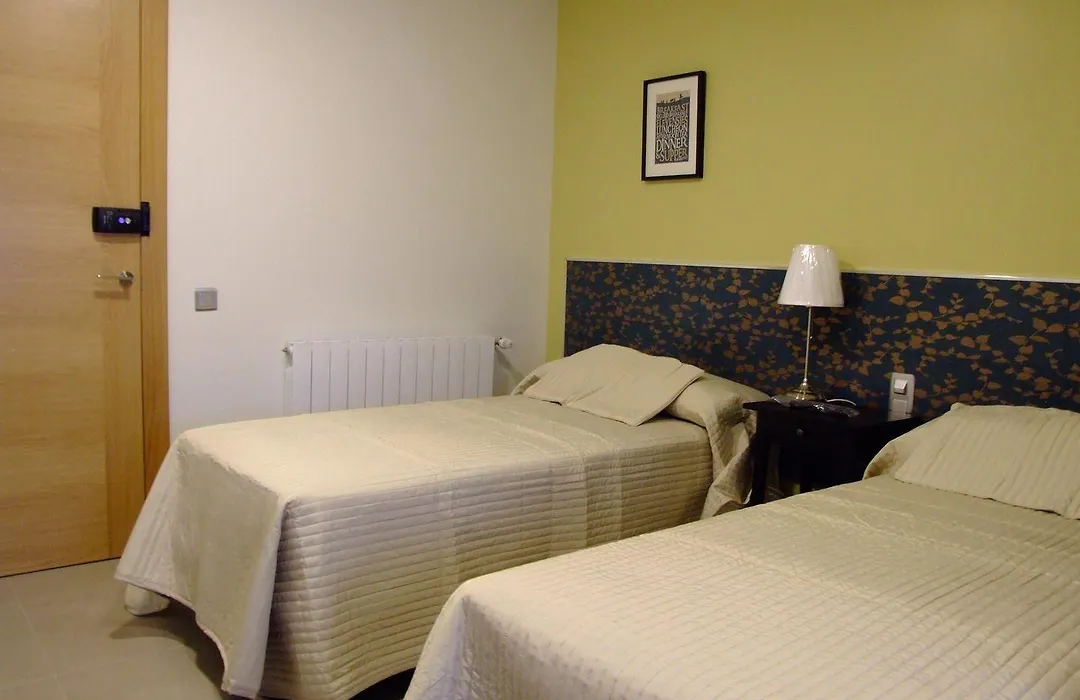 Hostal Vintage Santander-1