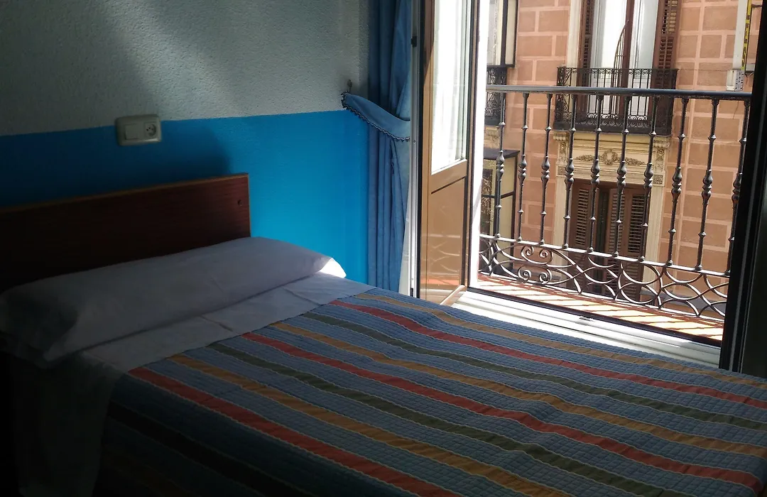 Hostal Palacios Fuencarral-1