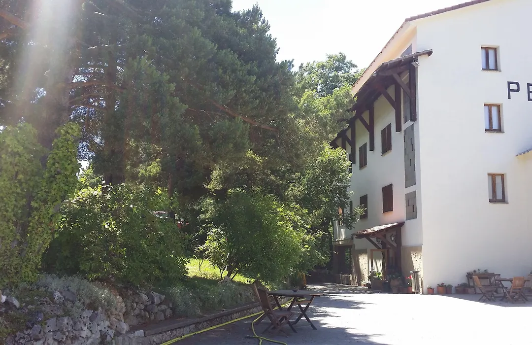 Hostal Pedraforca-1