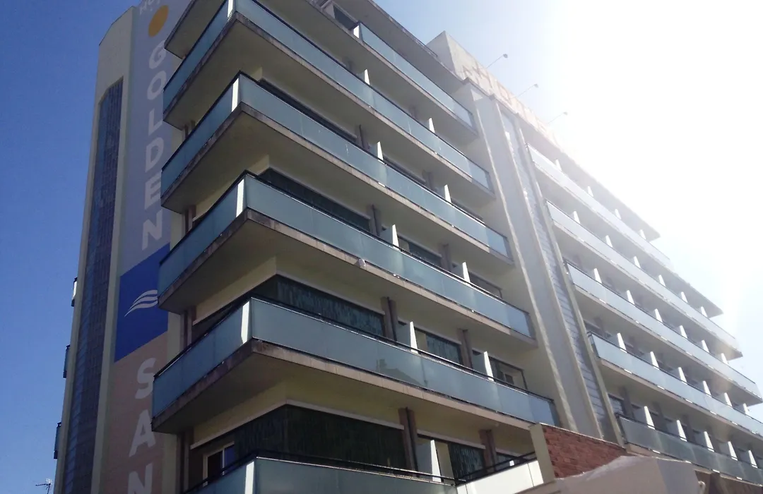 Hotel Golden Sand-1