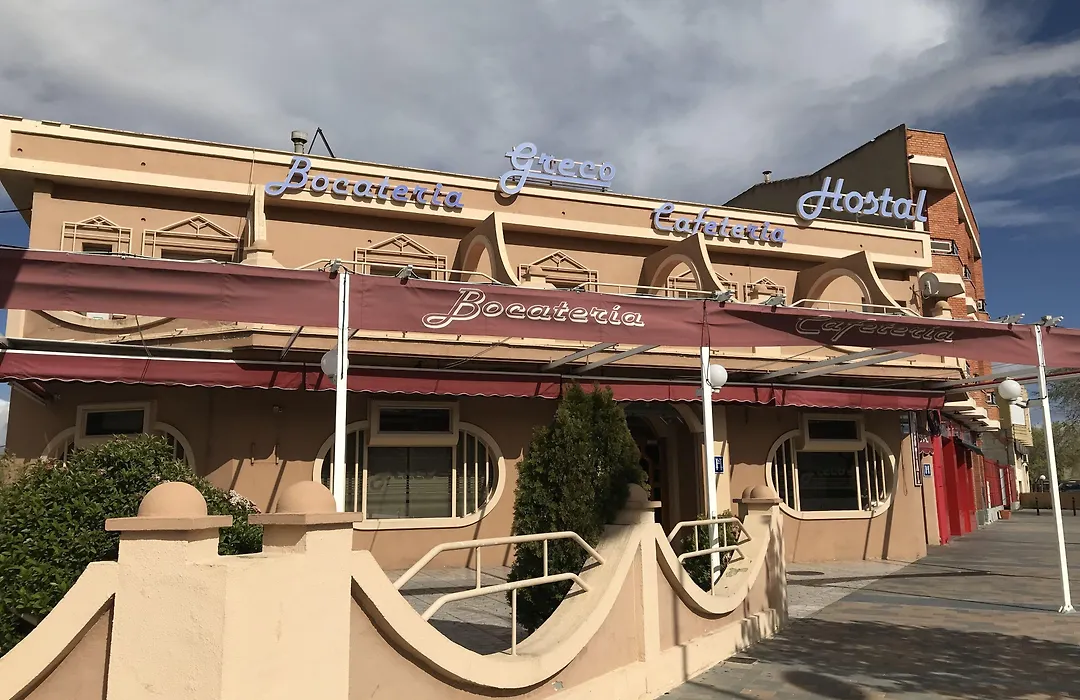 Hostal-Cafe Gutgreco-1