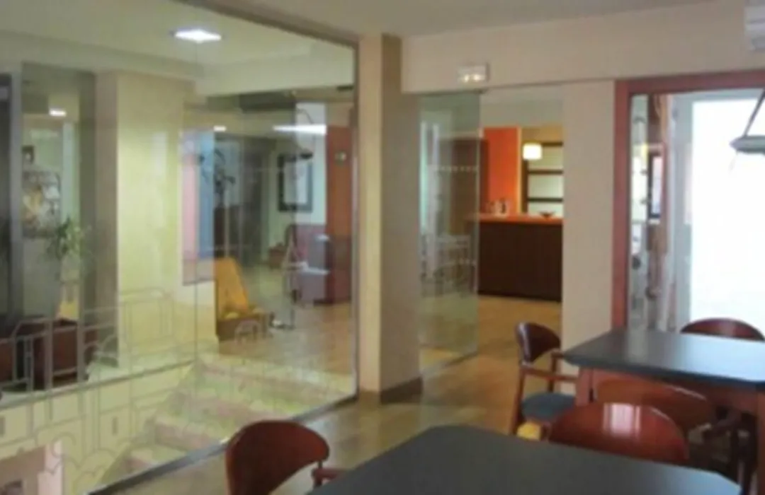 Hotel Avenida-1