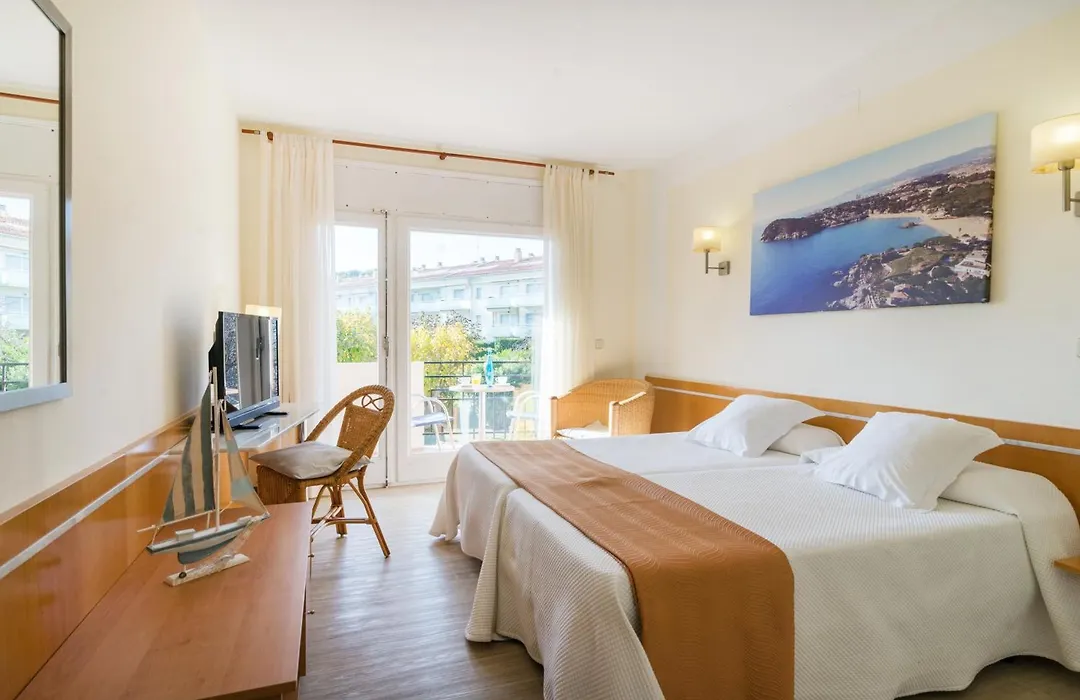 Hotel Ancora-1