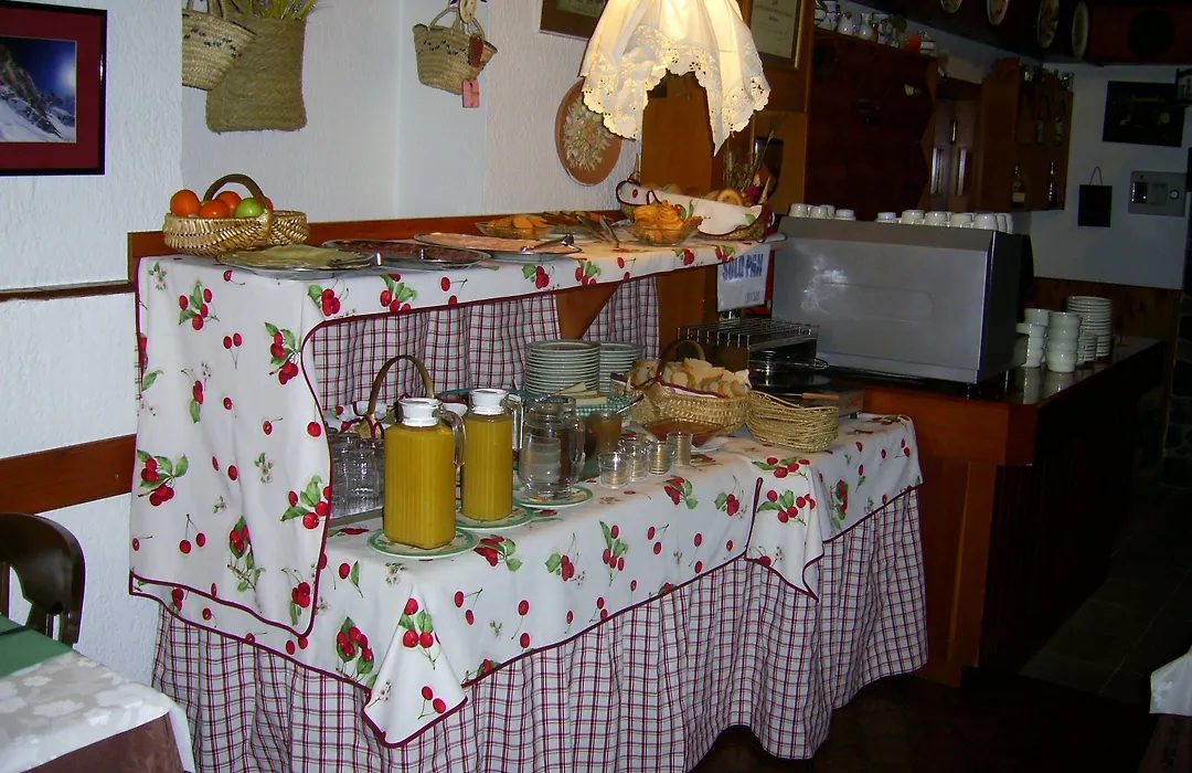 Hotel Edelweiss-1
