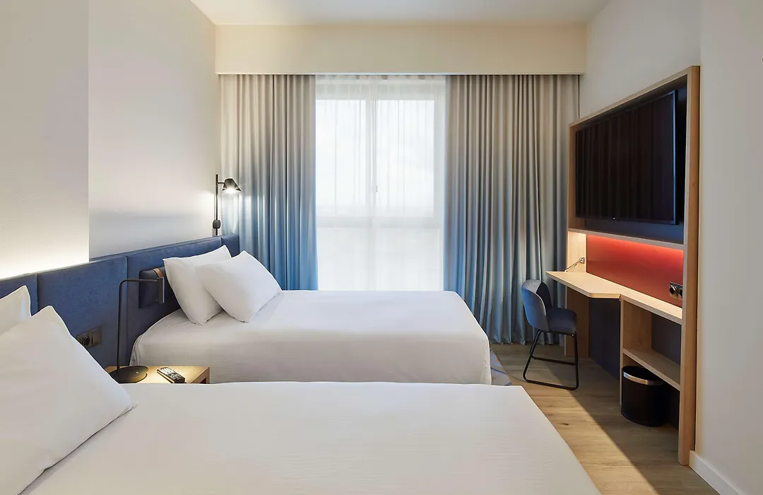 Hampton By Hilton Barcelona Fira Gran Via-1