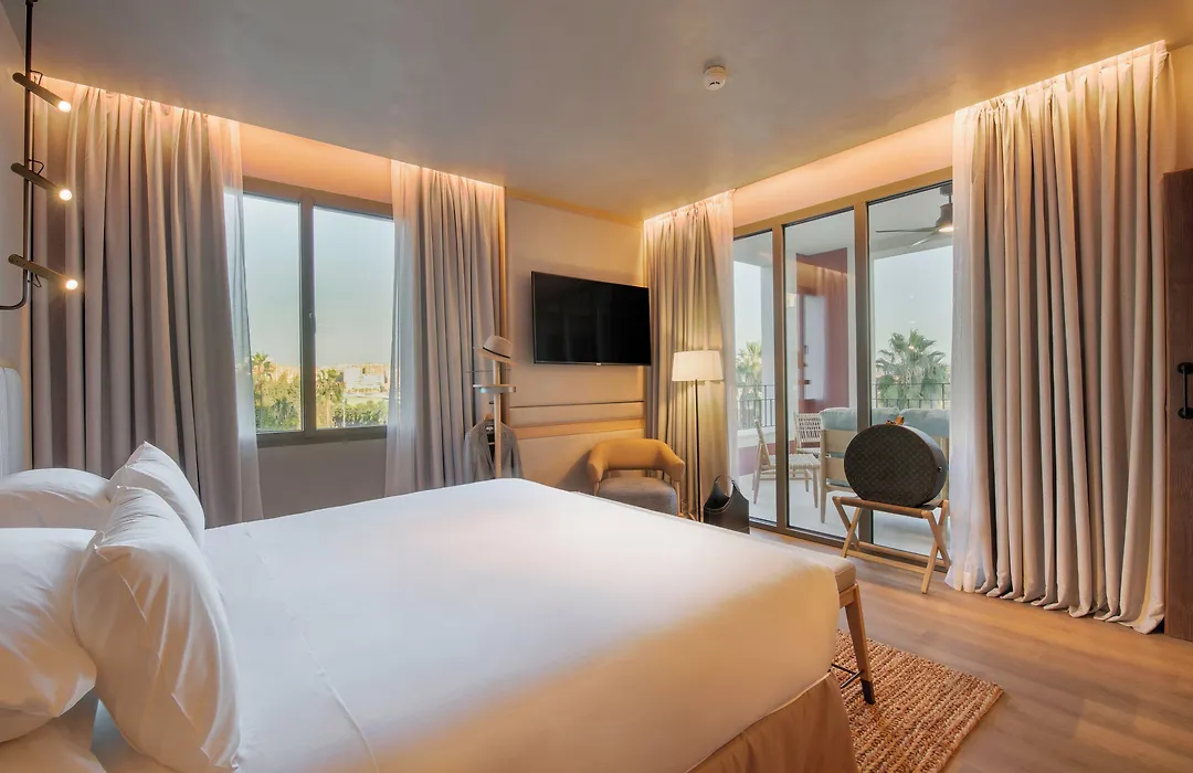 Only YOU Hotel Málaga-1