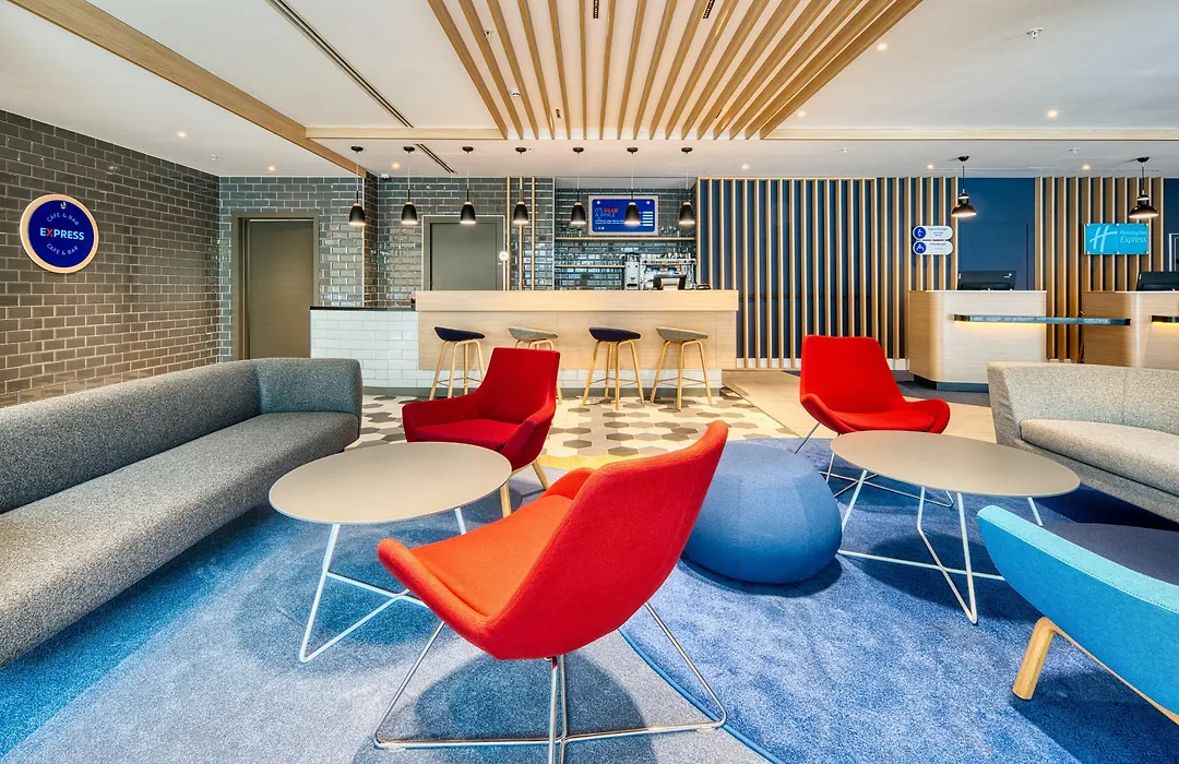 Holiday Inn Express - Madrid - Airport By Ihg-1