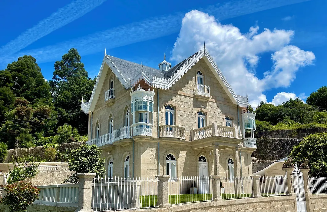 Villa Boutique 1880-Romantic Historic Boutique Hotel With Outdoor Jacuzzi-1