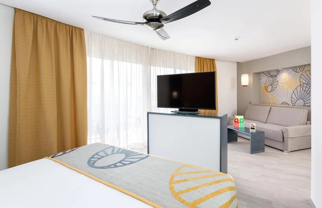 Hotel Riu Vistamar Gran Canaria-1