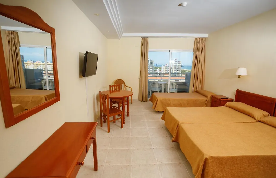 Hotel Tres Anclas-1
