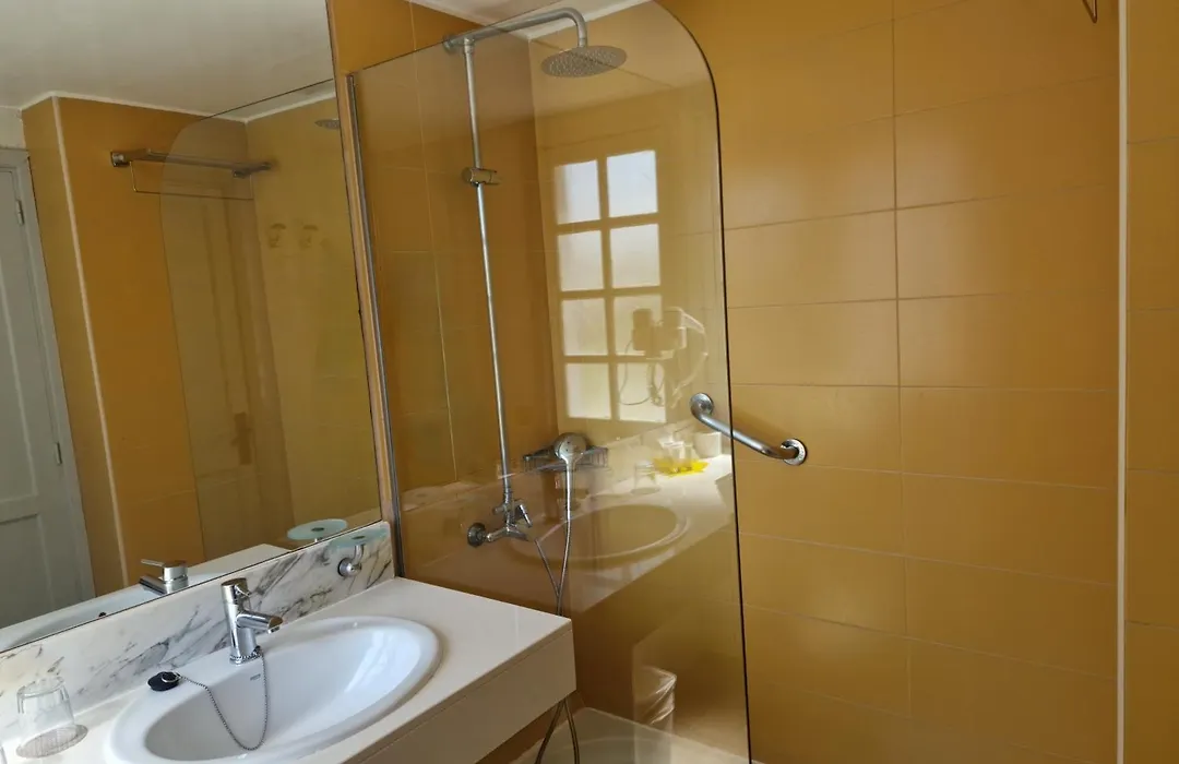 Fuentepark Apartments-1