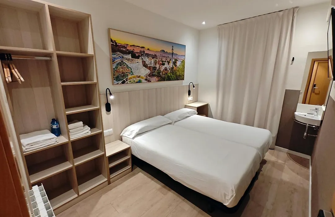 Hostal Conde Güell-1
