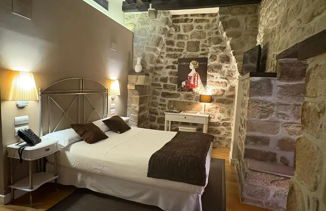 Hotel Torre Zumeltzegi-1