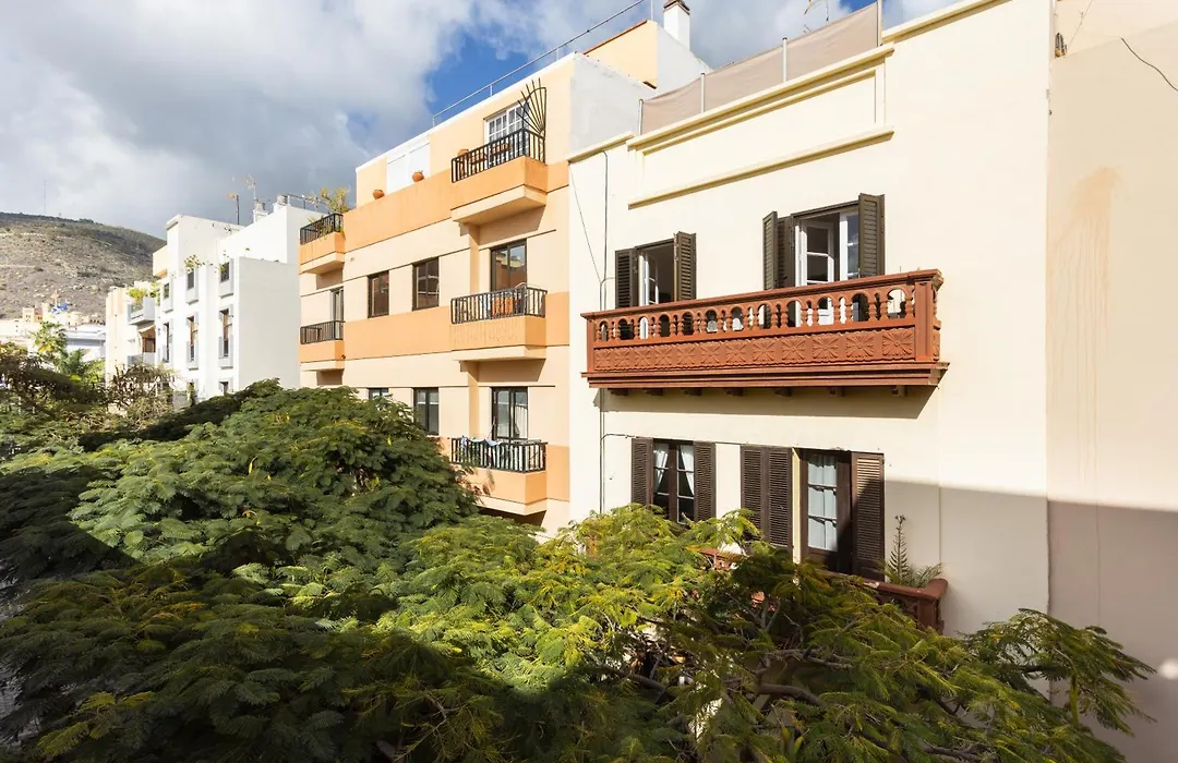 Home2Book Pension Casablanca-1