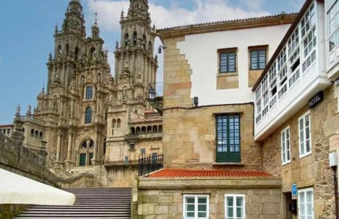 Hotel Plaza Obradoiro By Bossh! Hotels-1