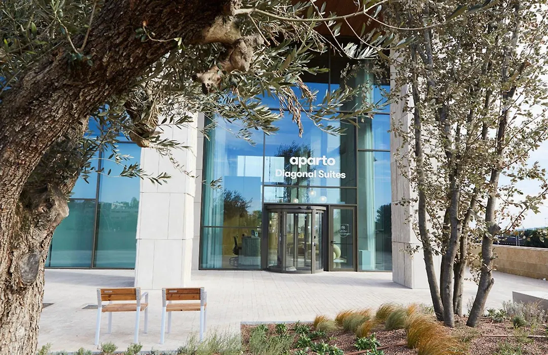 Aparto Diagonal Suites-1