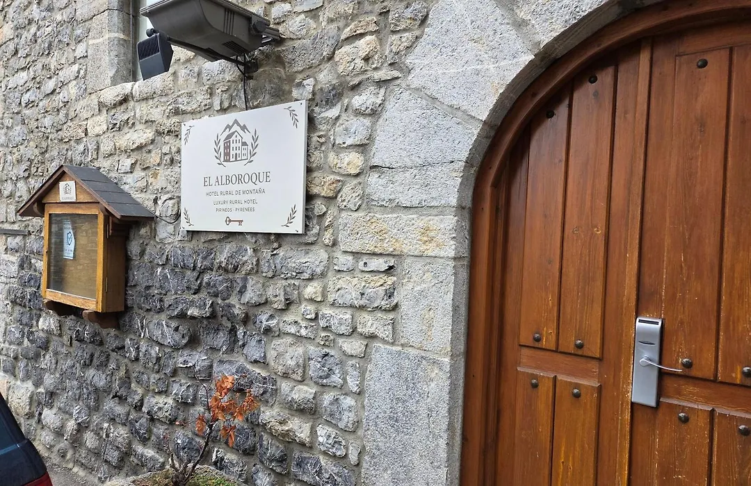 Abadia Del Pirineo-1
