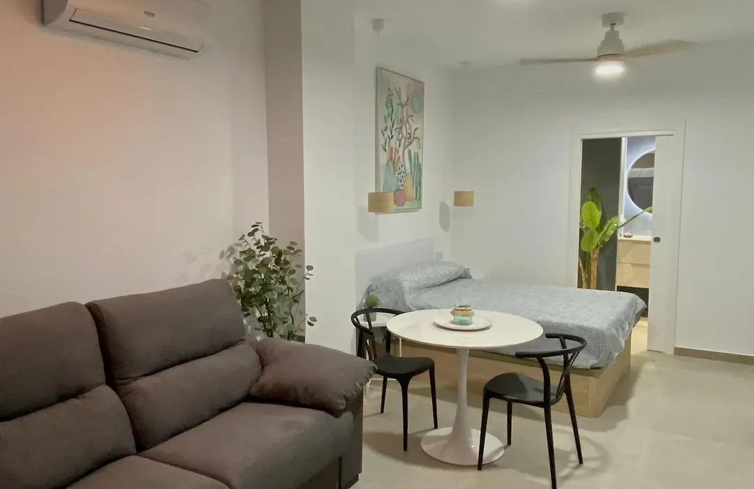Santa Pola Suites - Self Check-In Near Beach-1