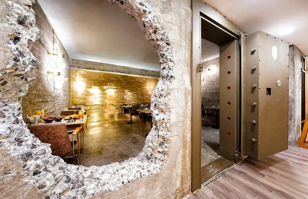 Design Plus Bex Hotel-1