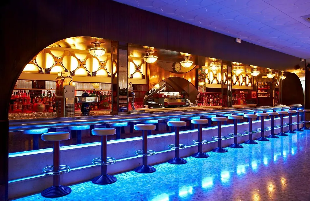 Hotel Copacabana-1
