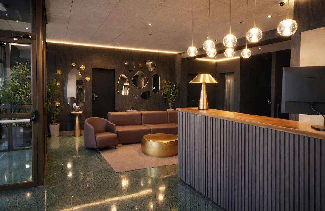 Aparthotel Montcada-1