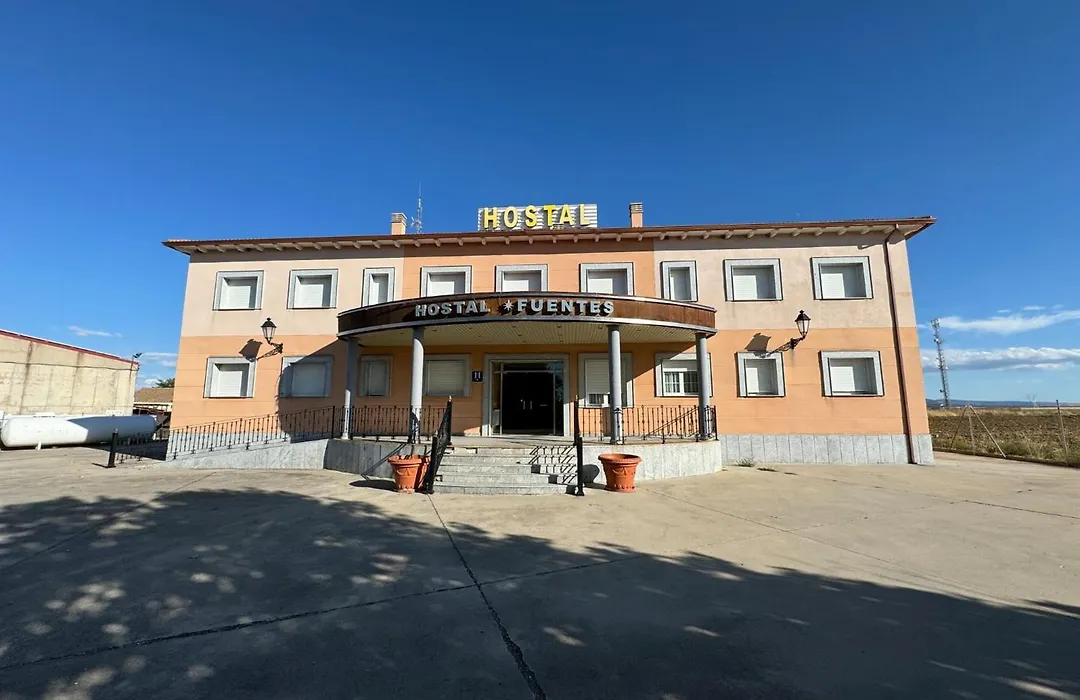 Hostal Fuentes-1