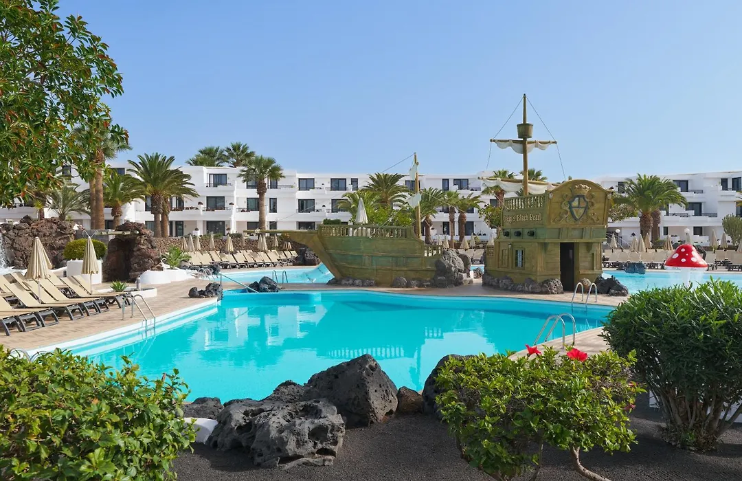 H10 Suites Lanzarote Gardens-1