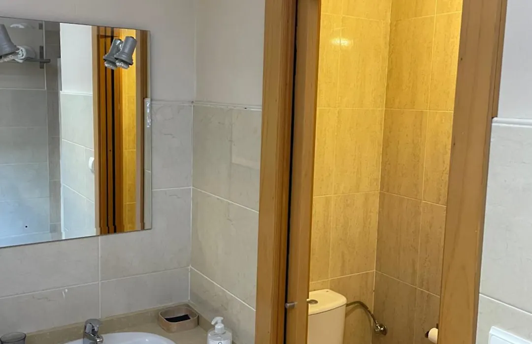 Hostal Ruiz-1