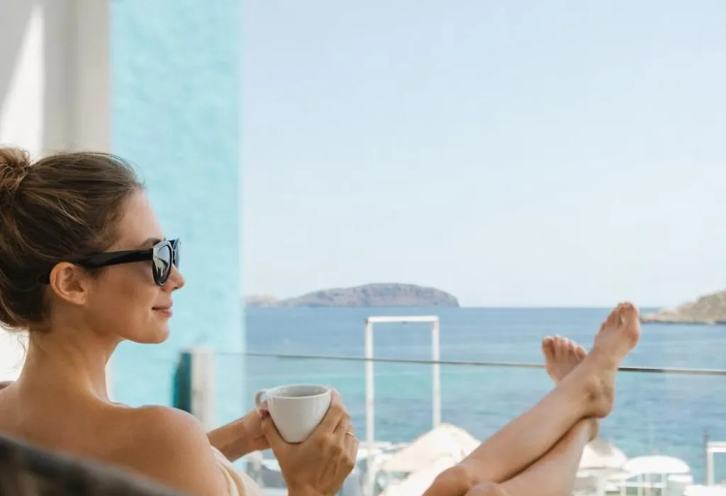 Outsite Ibiza - Work, Connect, Explore-1