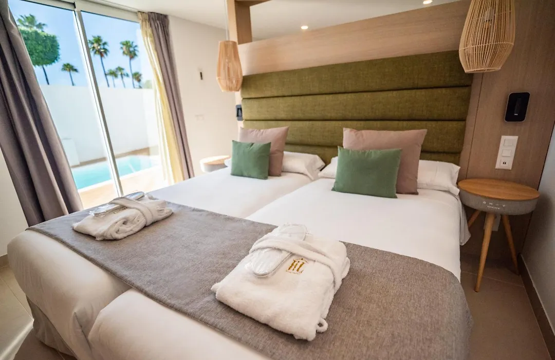 Hl Miraflor Suites Hotel-1