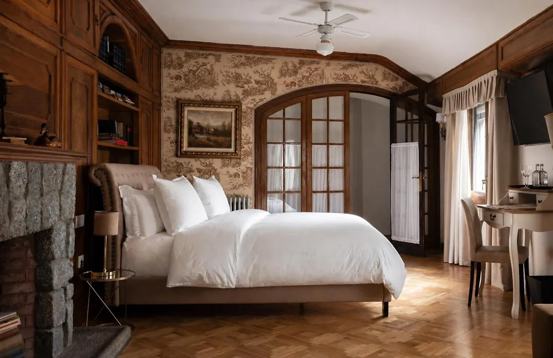 Angelats Hotel - A Signature Boutique Hotel & Restaurant-1