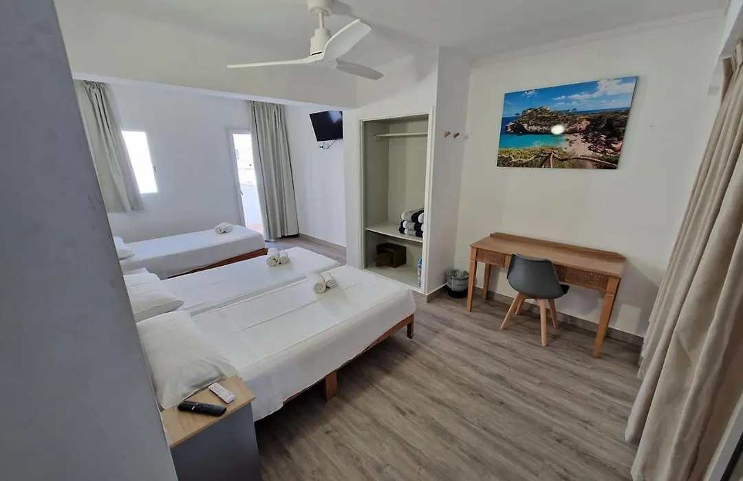 Hostal Sol De Mallorca-1