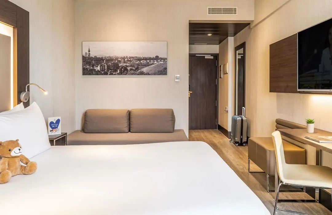 Novotel Madrid Center-1