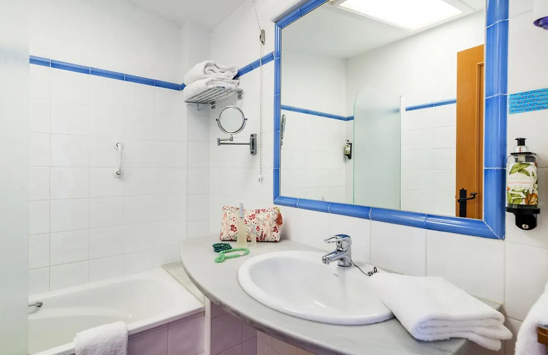 Hotel Sant Roc-1