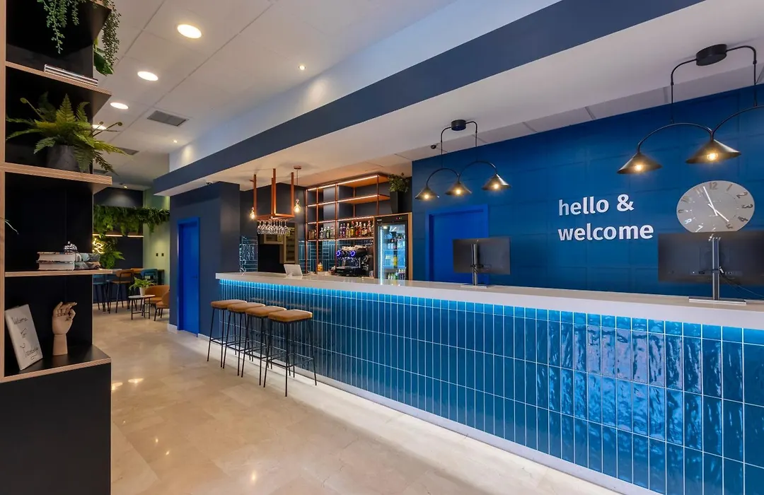 Travelodge Madrid Arturo Soria-1