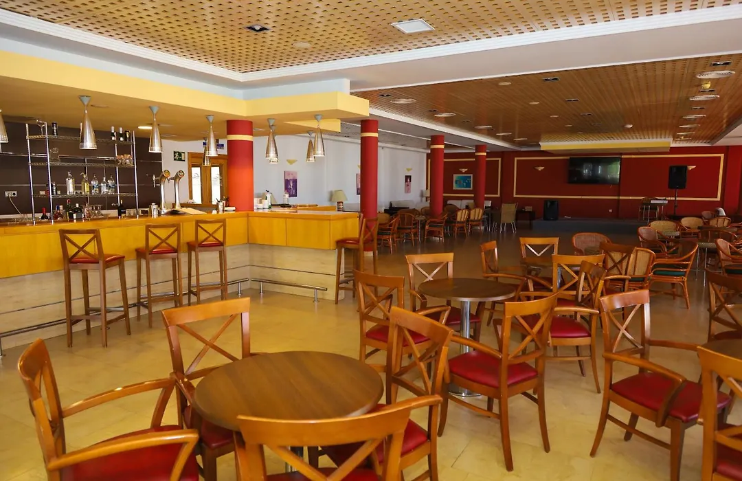Hotel Punta Del Cantal-1