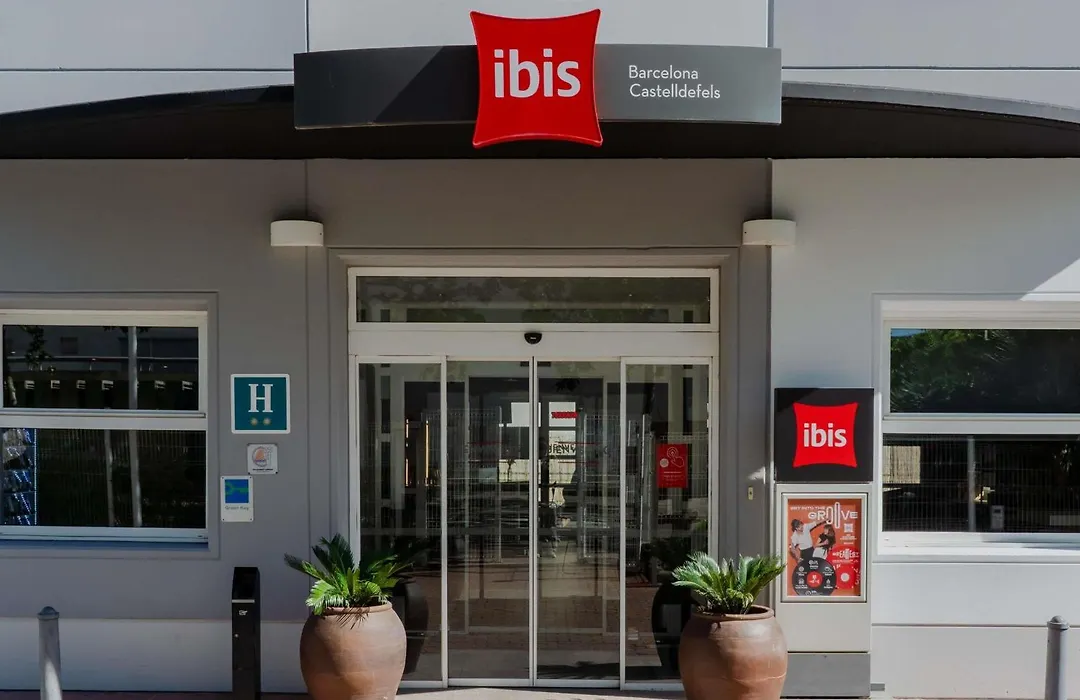 Ibis Barcelona Castelldefels-1