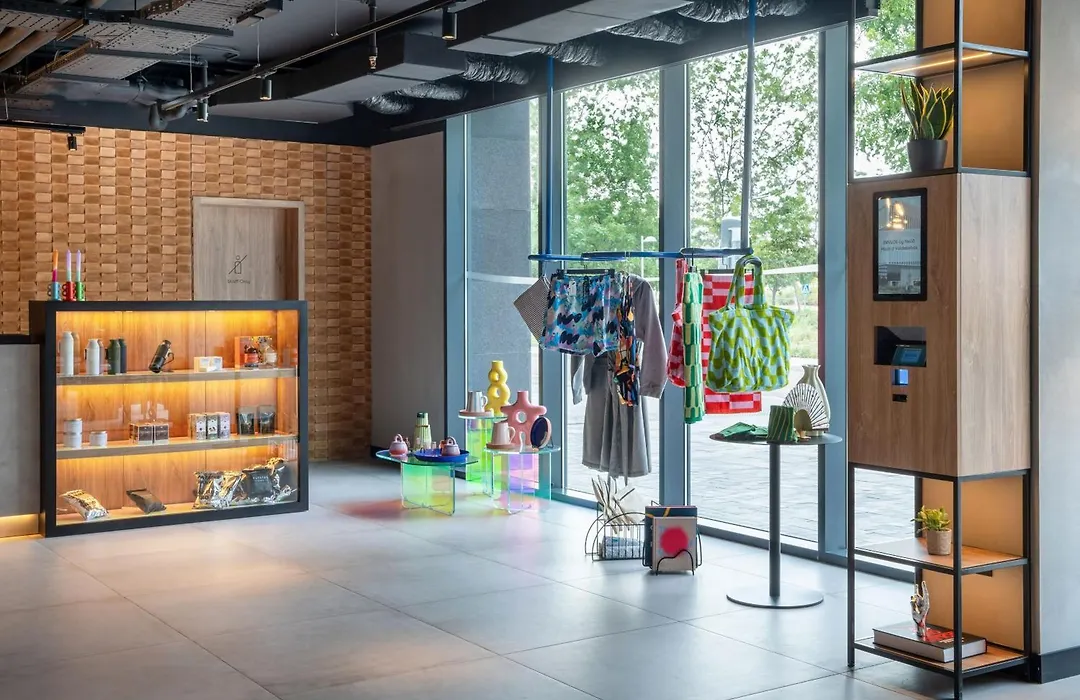 Innside By Melia Madrid Valdebebas-1