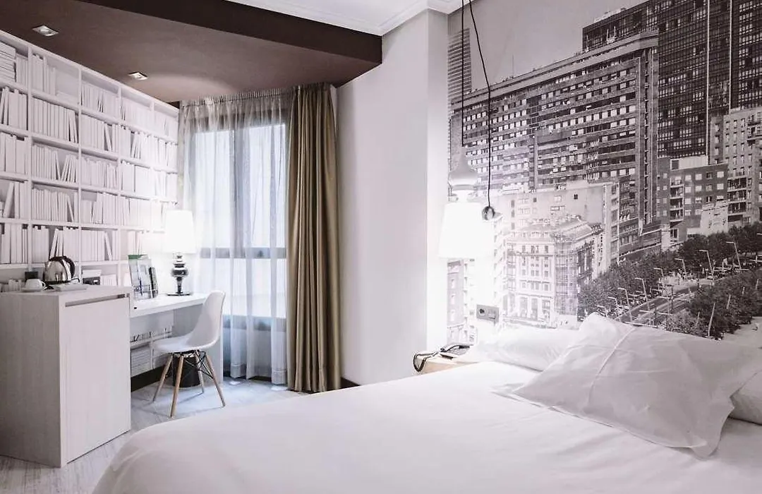Hotel Ilunion Abando Bilbao-1